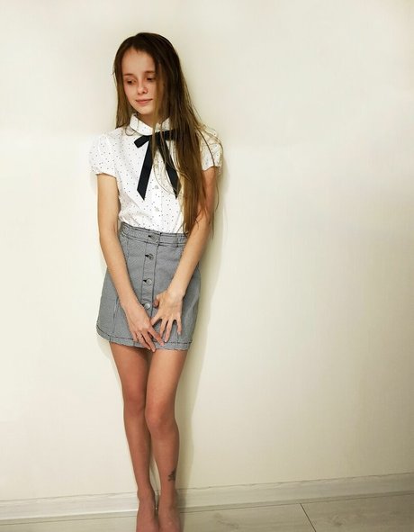 Alisaya pretty model photos