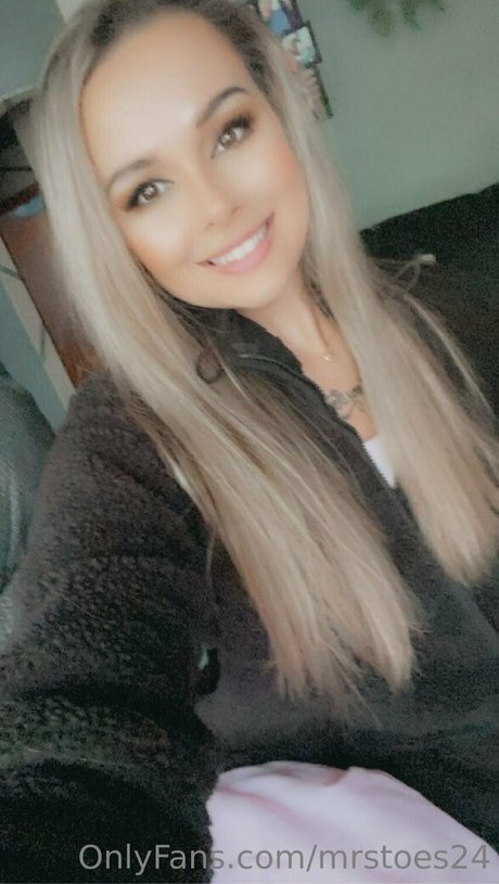 mrstoes24 pornstar pic