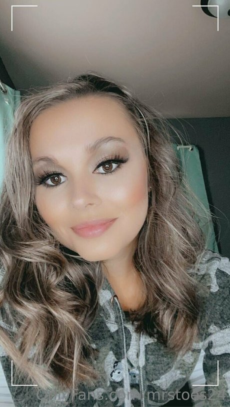 mrstoes24 star high quality pics