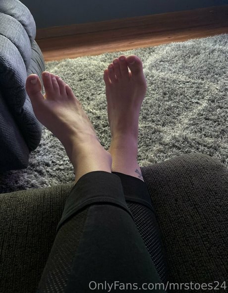 mrstoes24 xxx model photos