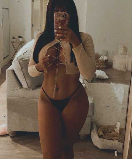 Princess Jasmin art actress picture