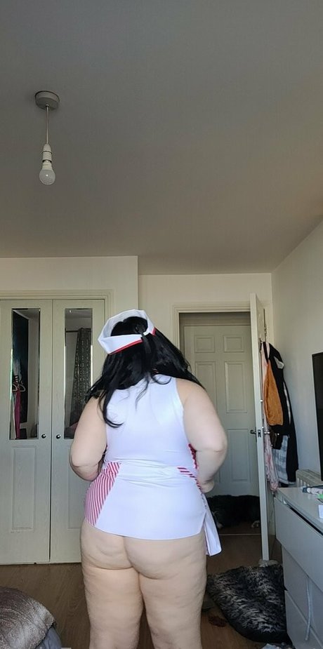 cuxmsxlxut pornstar naked image