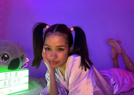siaasmr model adult pictures