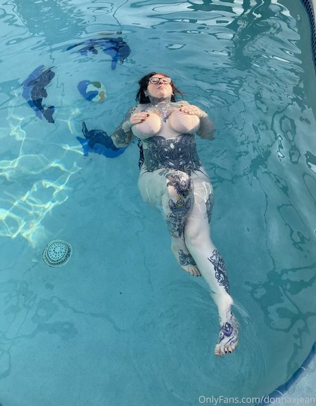 Donnaxjean star exclusive pics