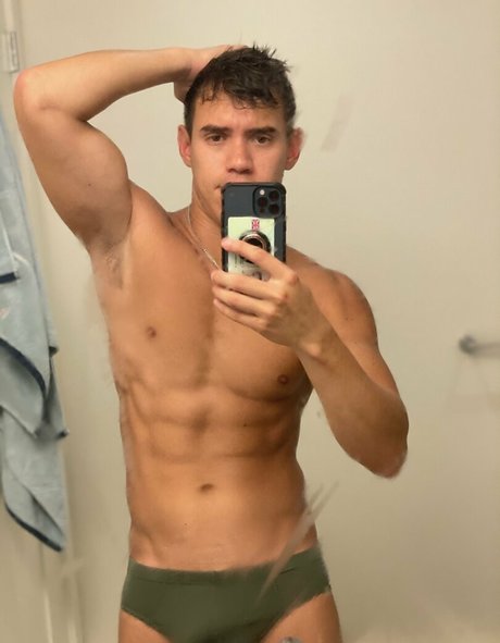 oliverhuntxxx star beautiful pics