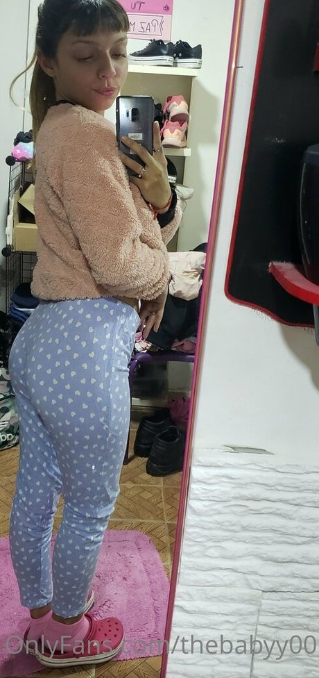 goddesatenea exclusive model picture