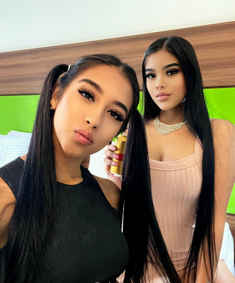 yvetteflores profile pic