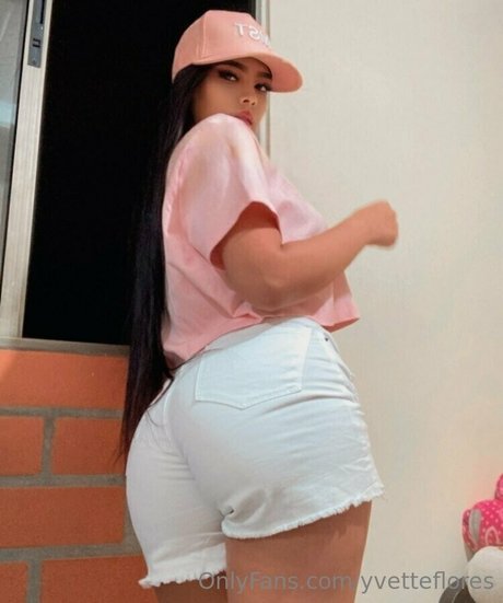 yvetteflores sexy pornstar photo