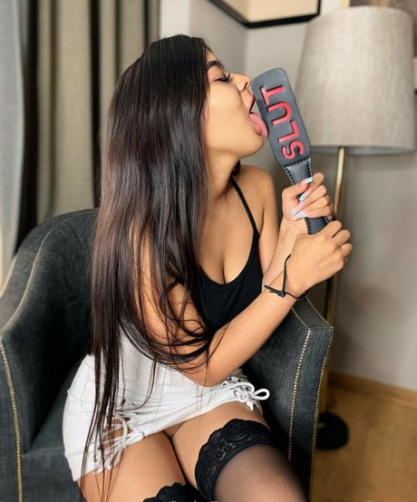 yvetteflores star art img