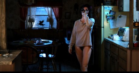 Gina Gershon model high quality picture