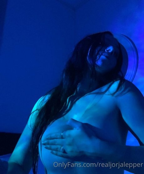 realjorjalepper high quality star photo