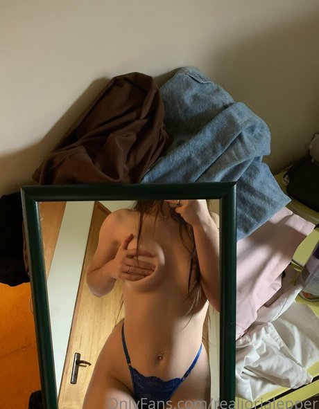 realjorjalepper star adult images