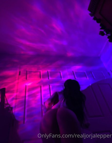 realjorjalepper nude star pictures