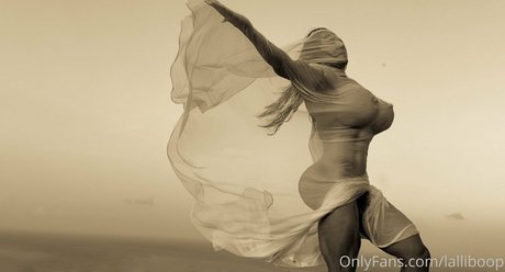 Lalliboop perfect model image