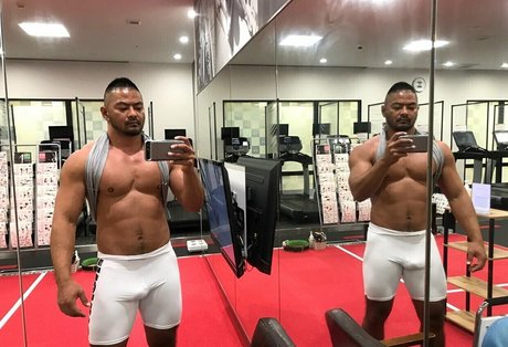 adress free5155 high quality model picture