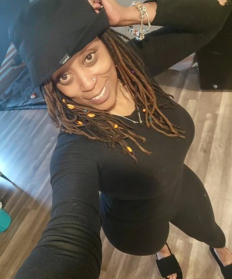 RhodaBlakey sex model images