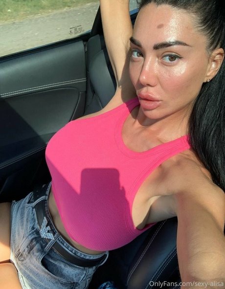 Sexy Alisa pornographic star gallery