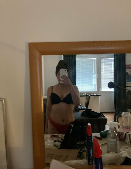 esmjone model hd gallery