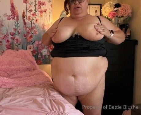 bettieblushe art actress images