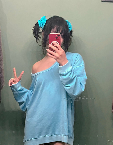 cinderxsparks model high quality images