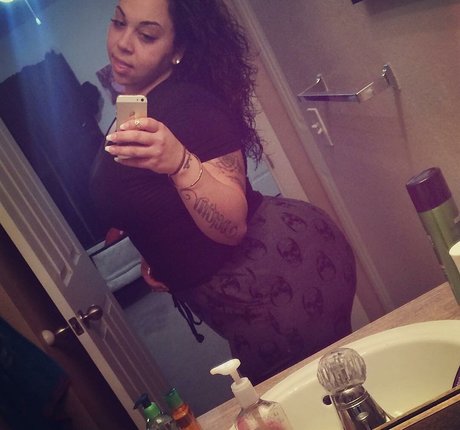 Jessica Peaches exclusive pornstar picture