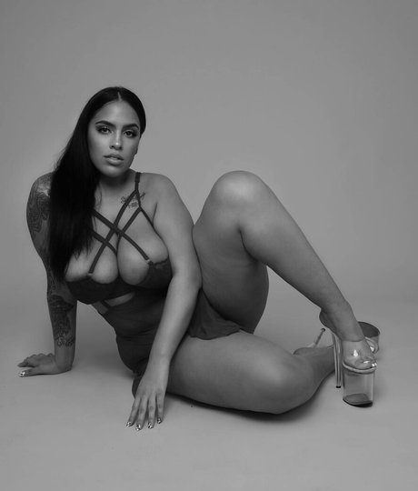 Brasi Quinzel pretty star pictures