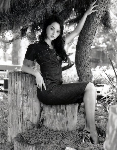 Devon Aoki high quality star archive