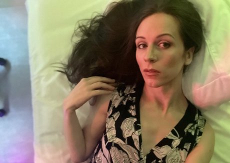 oliviawould beautiful actress archive