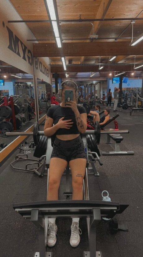 BaileyGoat perfect model photos