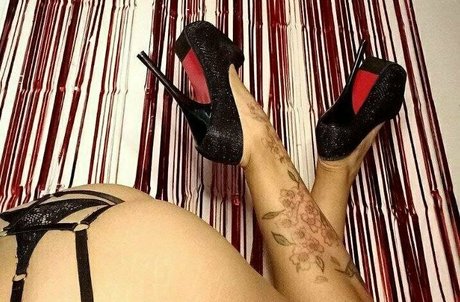 lolagomez1 pornstar xxx picture