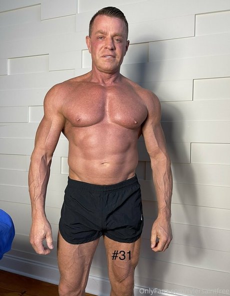 tylersaintfree hd actress picture