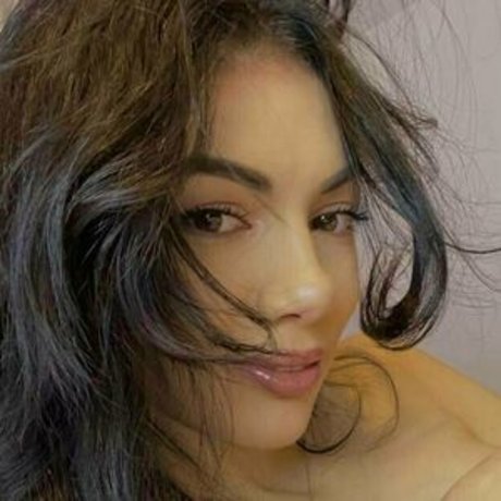 mollyrossee nude pornstar img