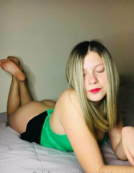 imabbigail model hd pics