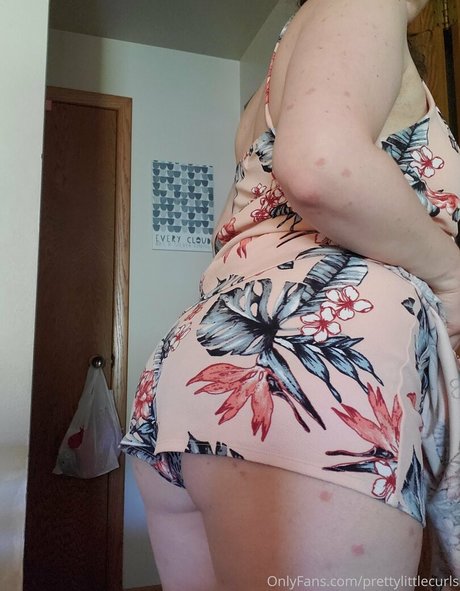 prettylittlecurls naked pornstar pic