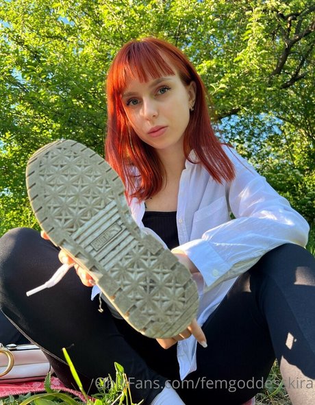 Goddess Kira hd pornstar pictures