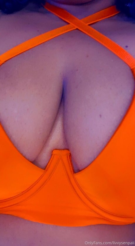 ohlivvynoir erotic actress pics