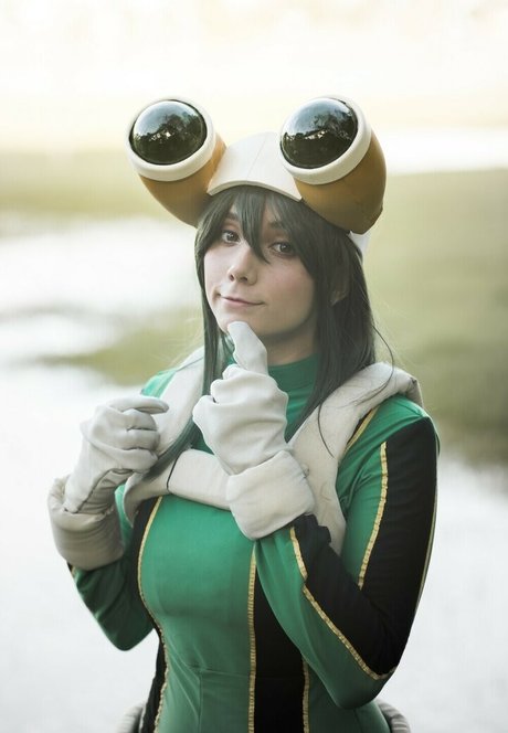 Mahou gogo star naked gallery