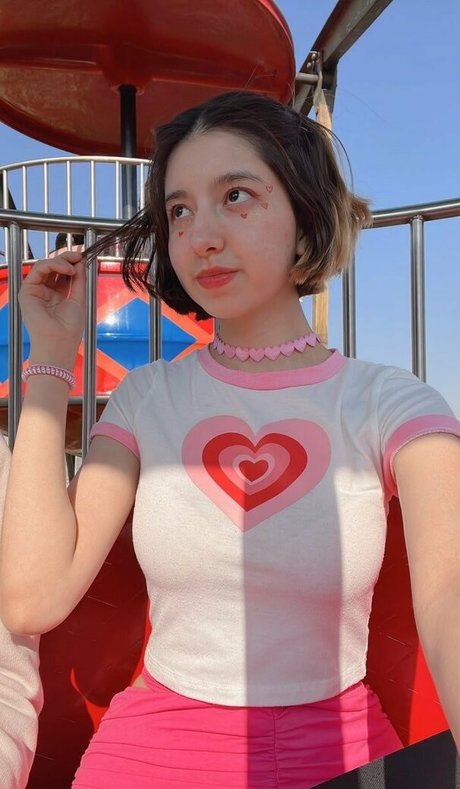 Cherrycute666 pornographic actress picture