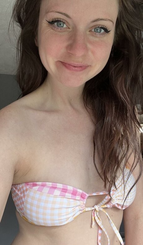 MudslinginTrainwreckVIP pornstar beautiful images