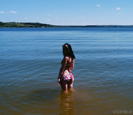 angzorahff model nude photo