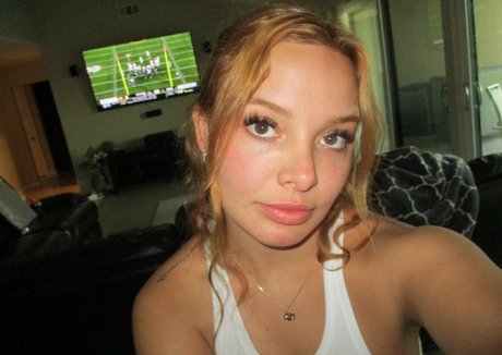 Kencake model perfect images