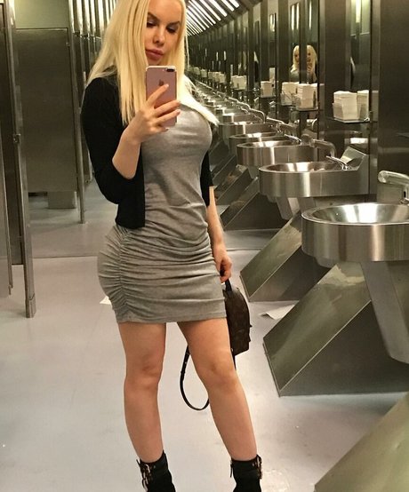 simoniliciousxxx pornstar best pics