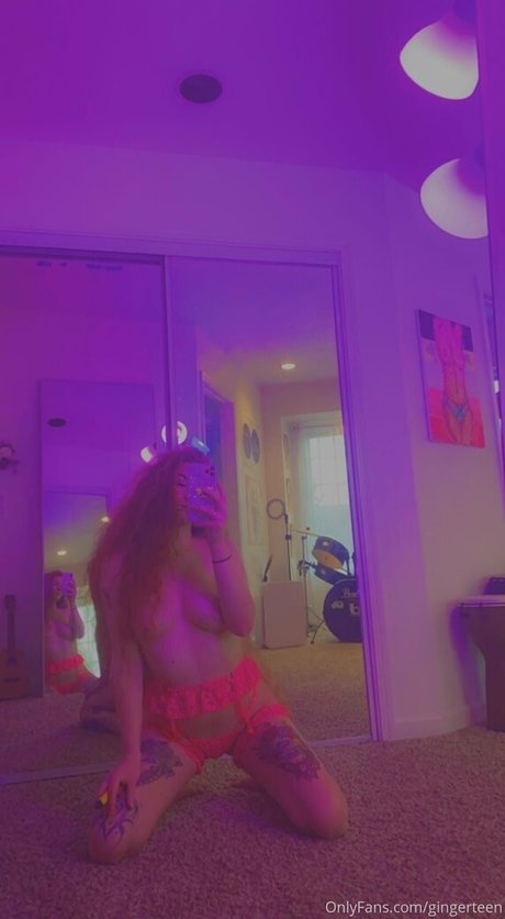 gingerteen pretty pornstar image