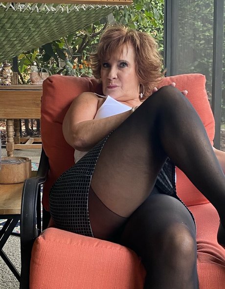 dixiedauphin50 naked pornstar picture