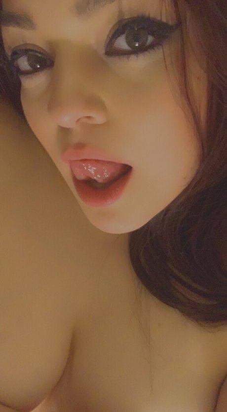 eille 1 adult actress photo