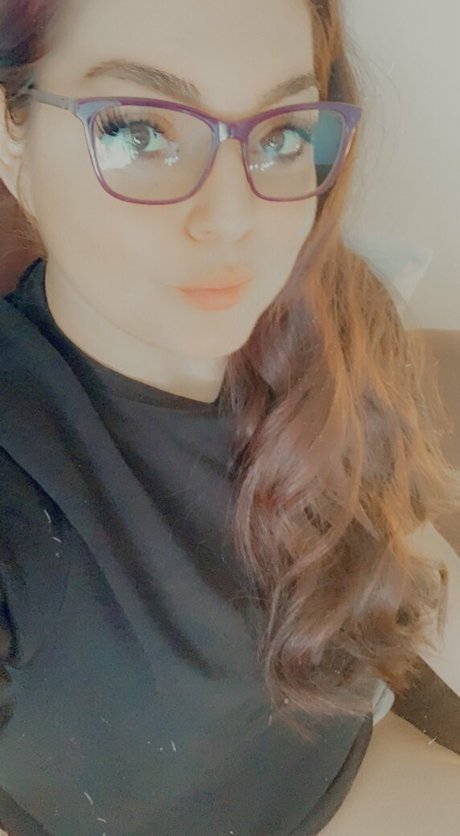 eille 1 porn model pics