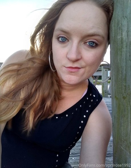aprilrose1992 naked actress pics