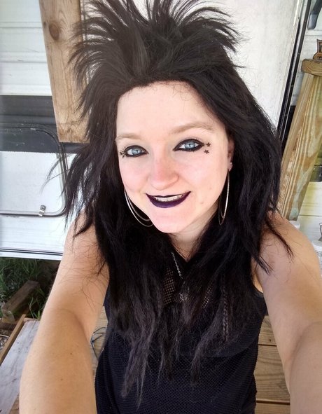 aprilrose1992 art pornstar img