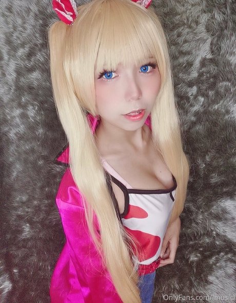 lmusicl exclusive actress img