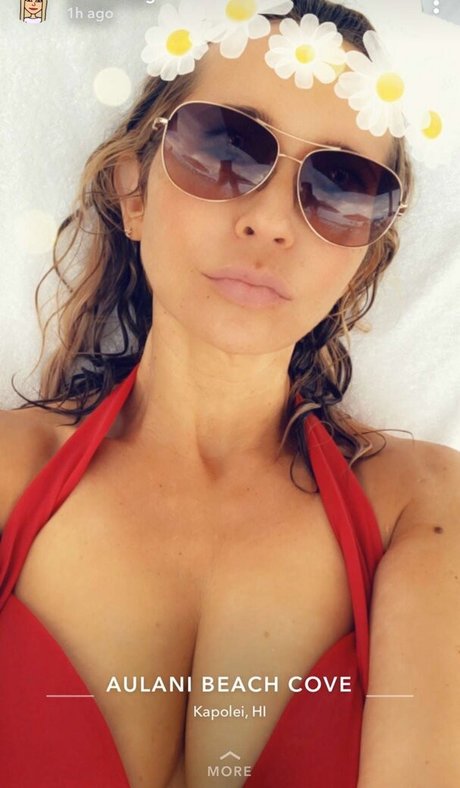 Tara Strong exclusive model img